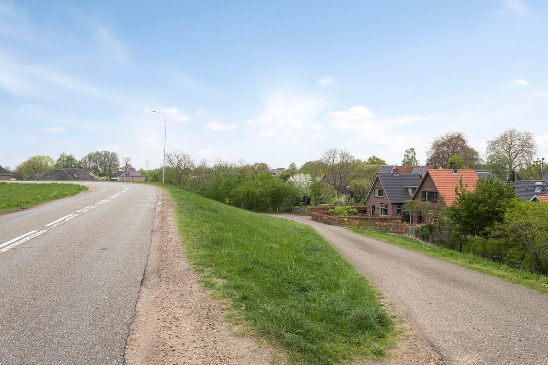 Photo 52 of Waalbandijk 77