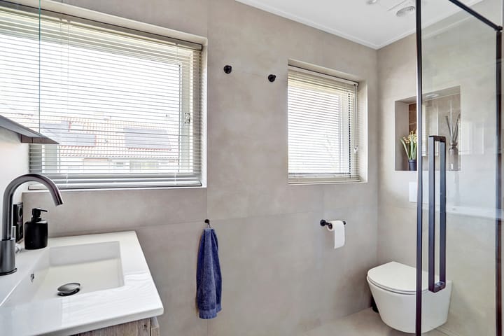 Foto 22 van von Suttnerstraat 26