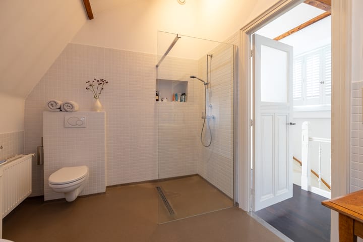 Foto 26 van Zwaerdecroonstraat 12-B