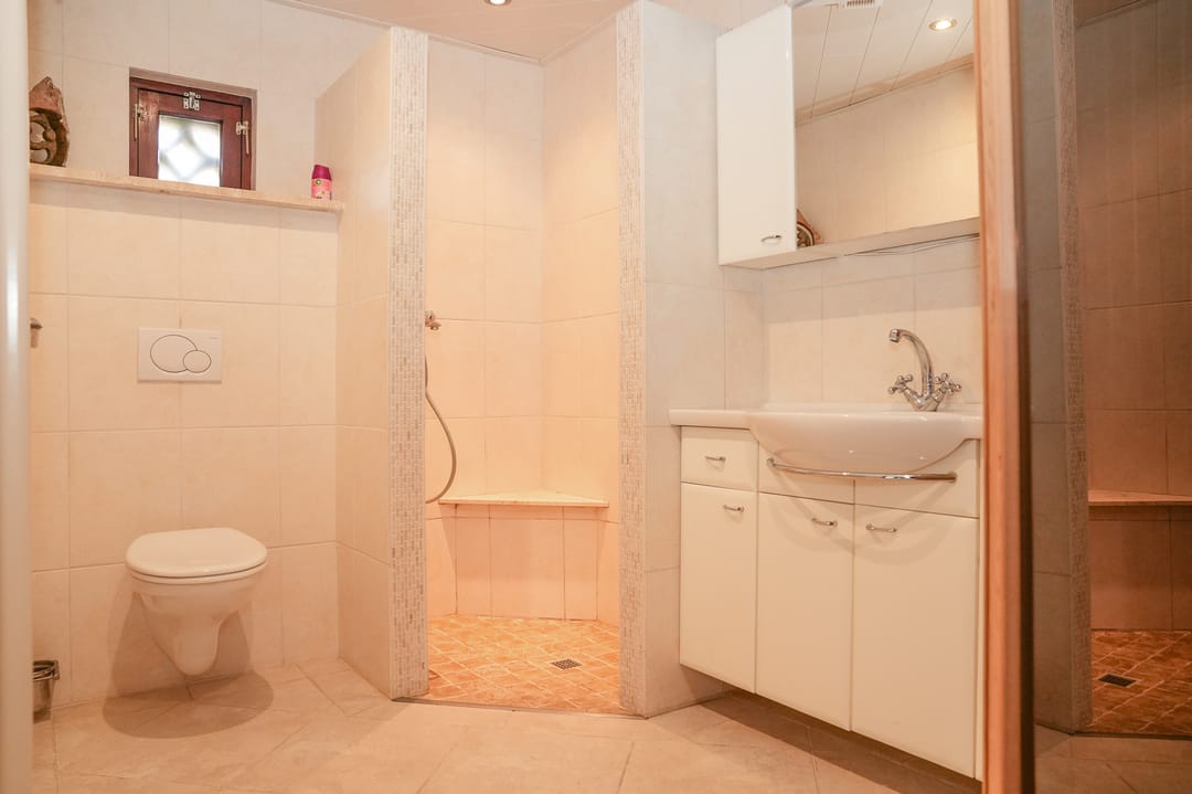 Photo 17 of Rozemarijnhof 9