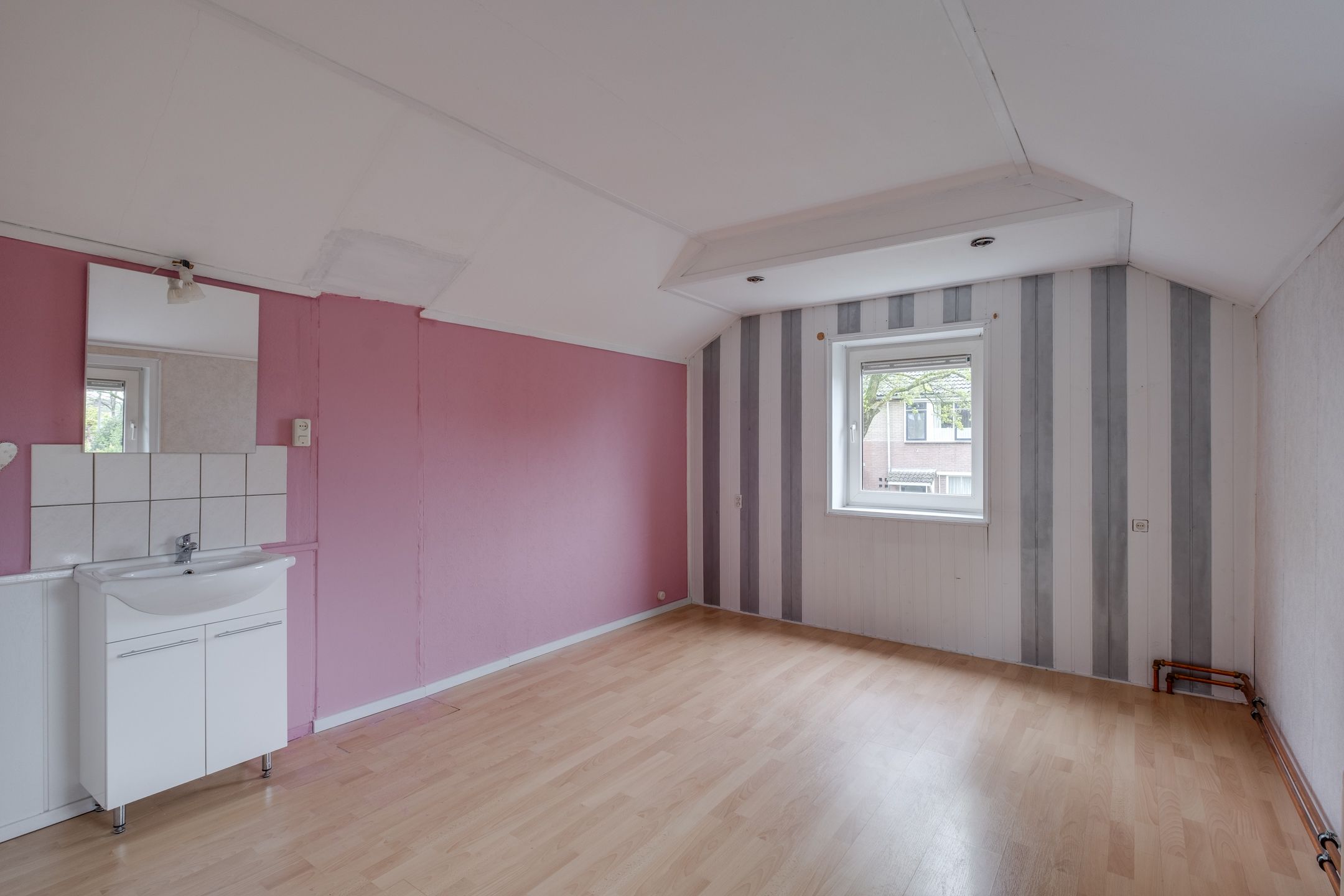 Foto 21 van Tellegenlaan 62