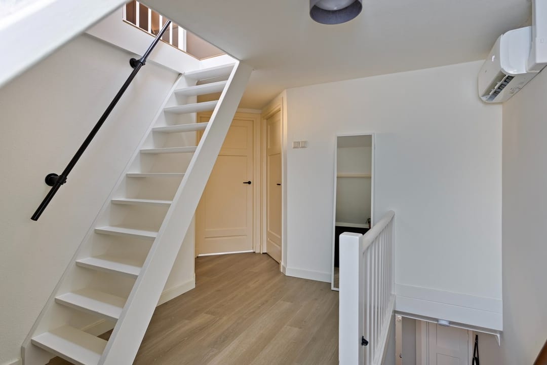 Photo 17 of 1e Sint Jozefstraat 14