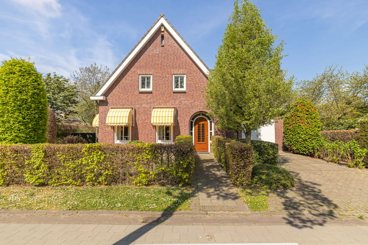 Foto 1 van Bredaseweg 11