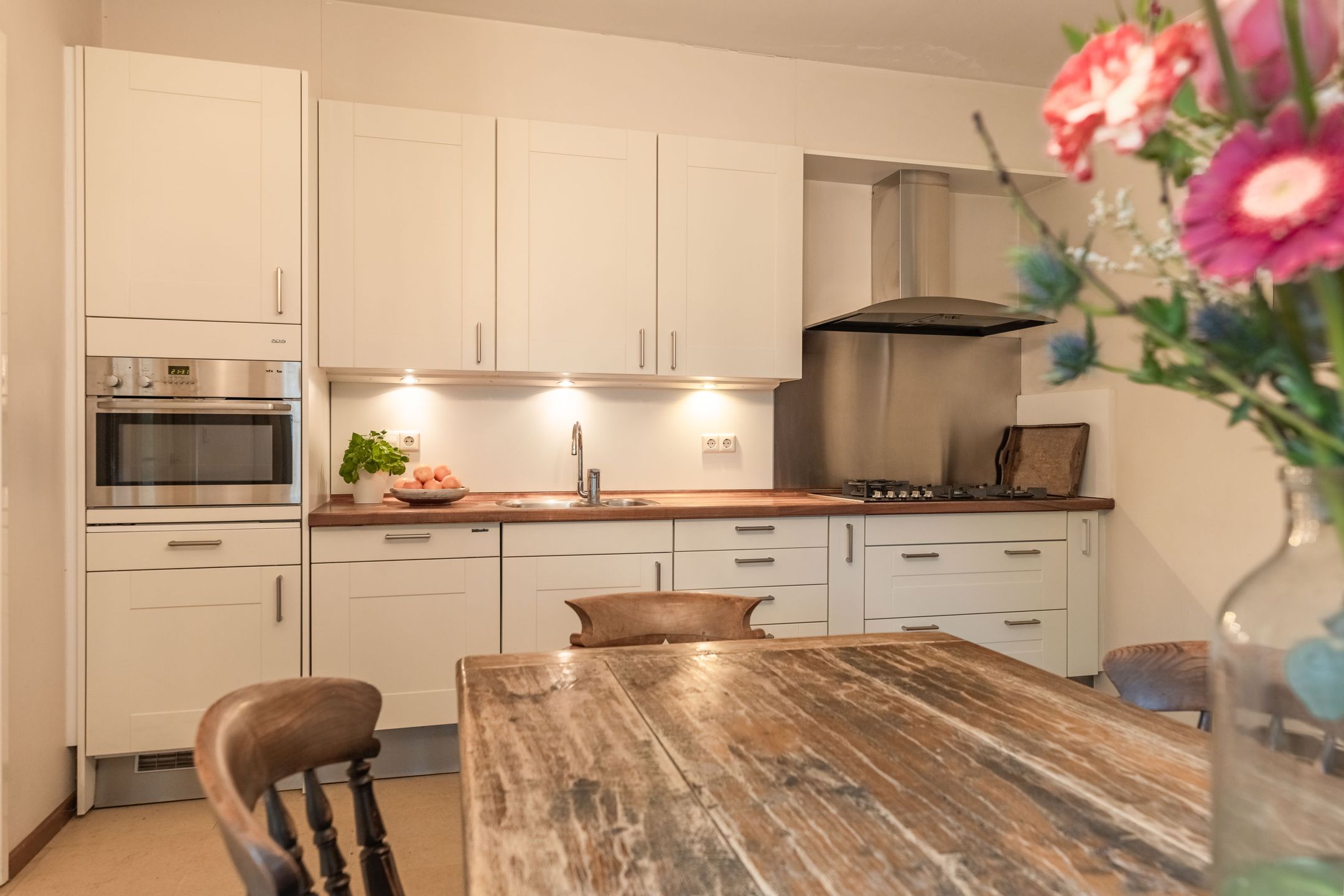 Foto 3 van Bredaseweg 11