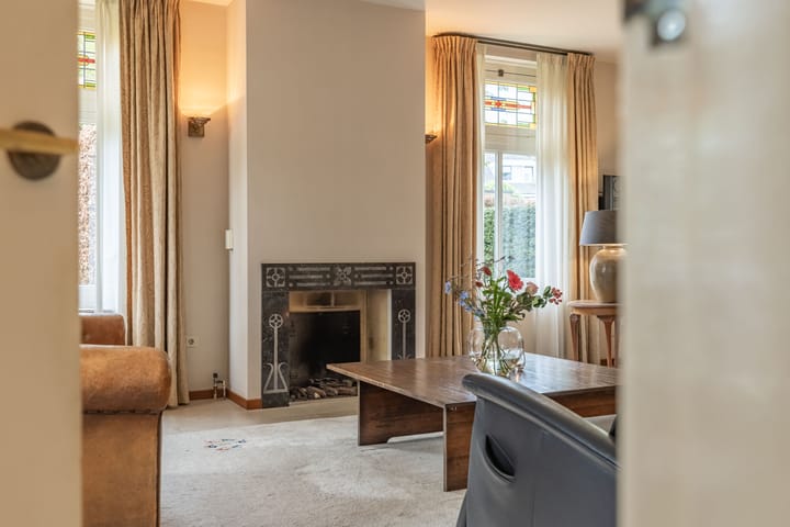 Foto 16 van Bredaseweg 11