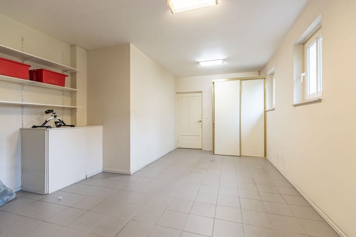 Foto 32 van Bredaseweg 11