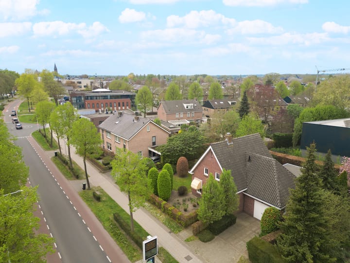 Foto 62 van Bredaseweg 11