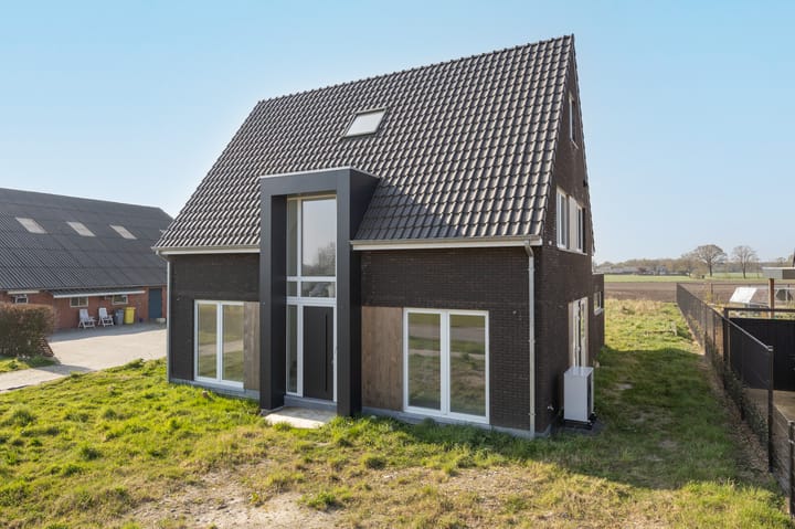 Photo 1 of Dorpsstraat 7-A