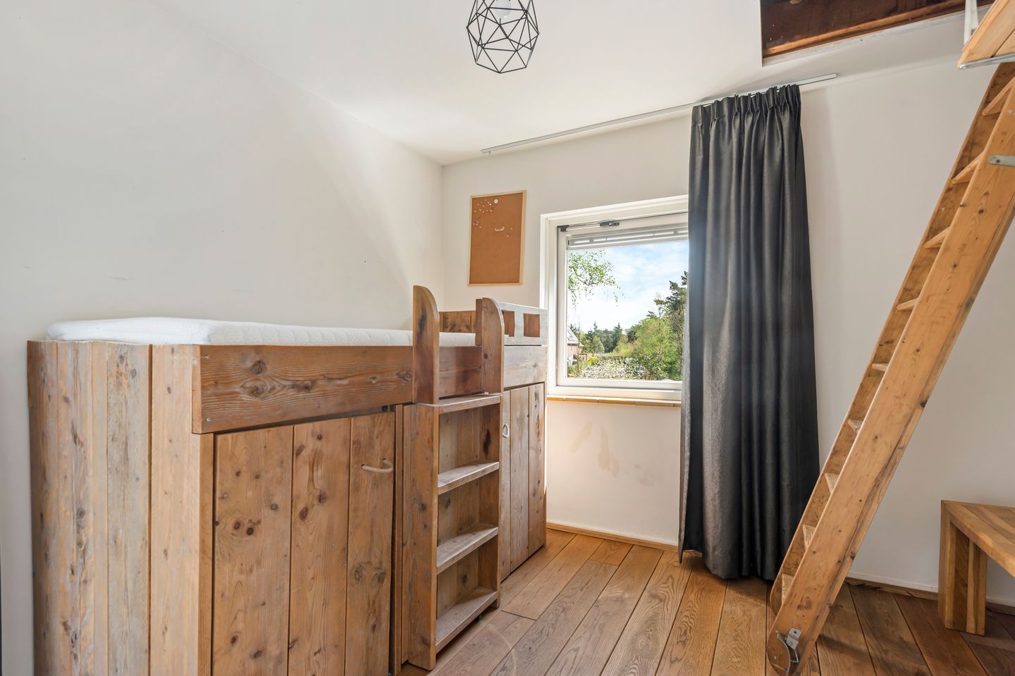 Foto 29 van Sara Mansveltweg 3