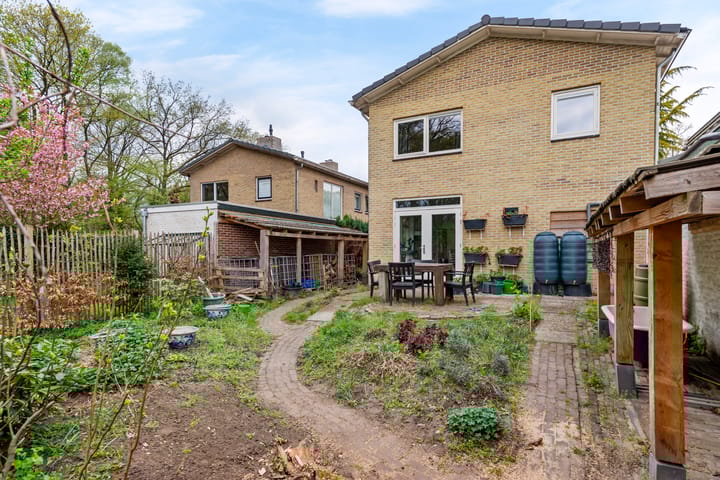 Foto 37 van Sara Mansveltweg 3