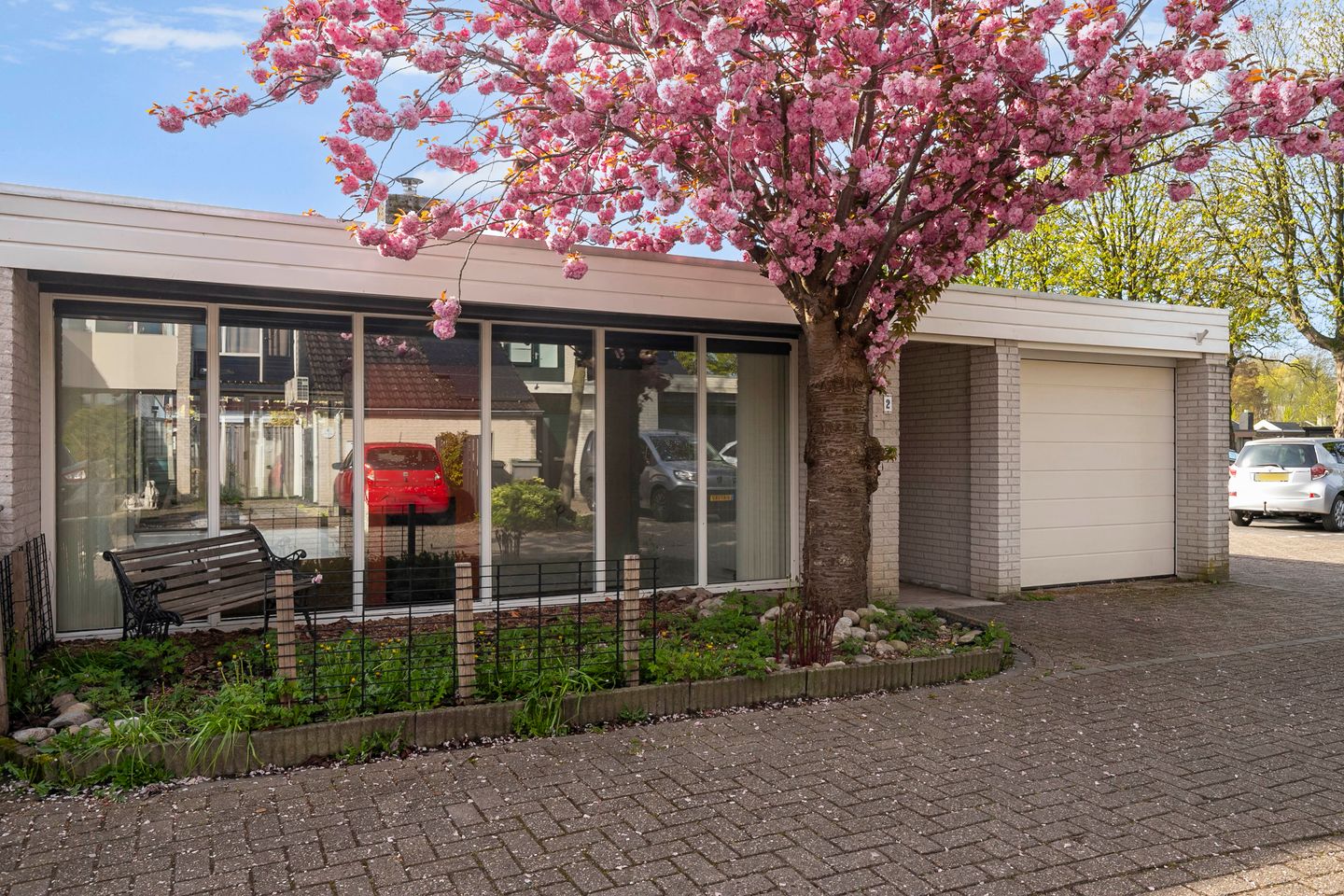 Foto 29 van Paalrij 2