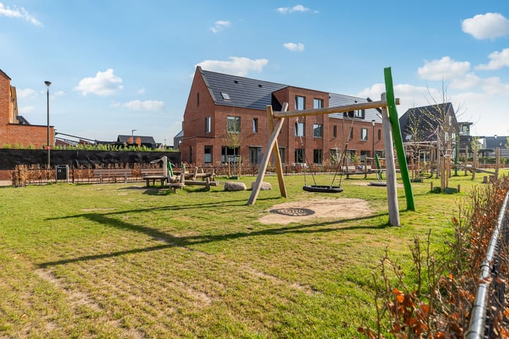 Photo 38 of Venlolaan 8