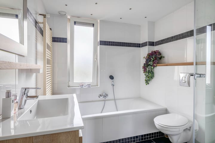 Foto 30 van Weegbree 10