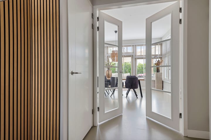 Photo 6 of Oswald Wenckebachstraat 2