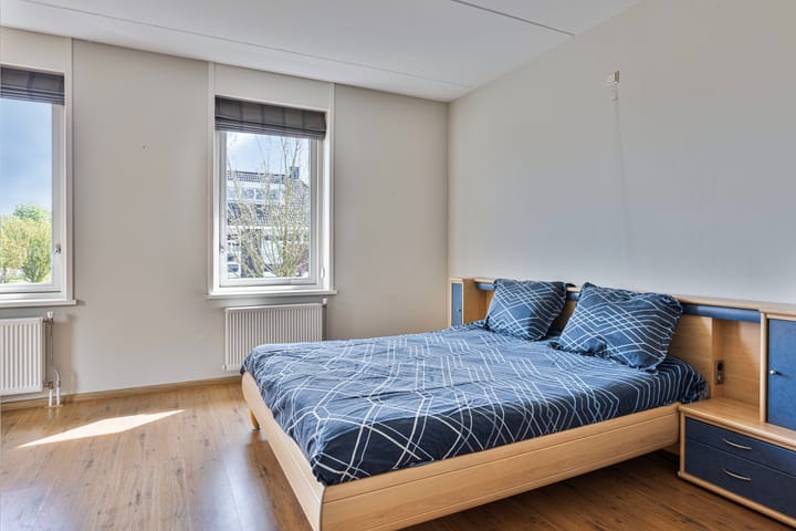 Photo 15 of Alexander de Grotestraat 18