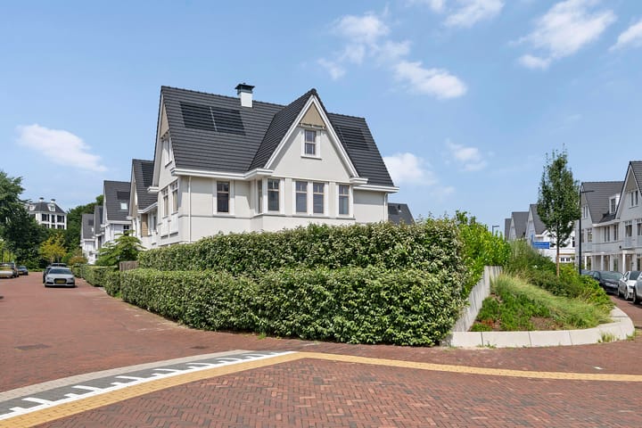 Photo 51 of Oswald Wenckebachstraat 2