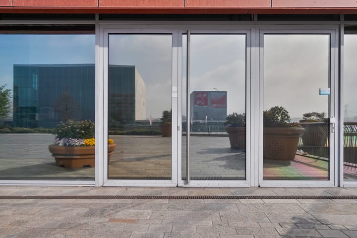 Photo 6 of Esplanade 11