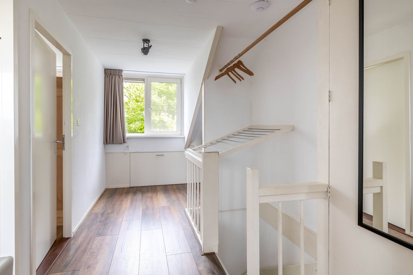 Foto 35 van Pluim-es 98