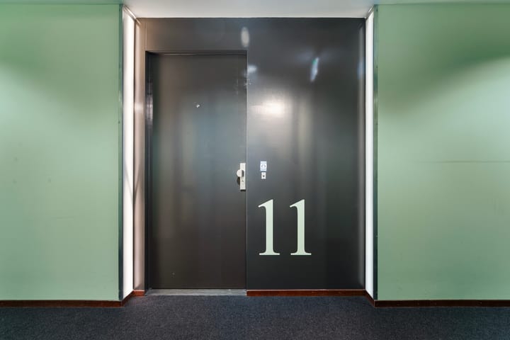 Photo 9 of Esplanade 11