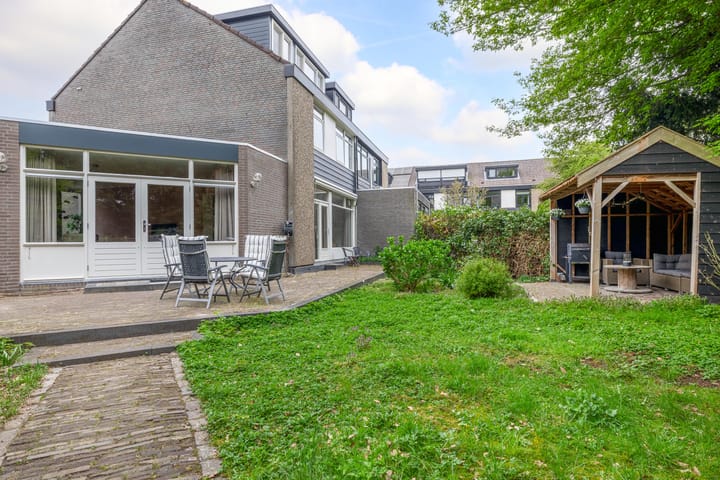 Foto 41 van Pluim-es 98