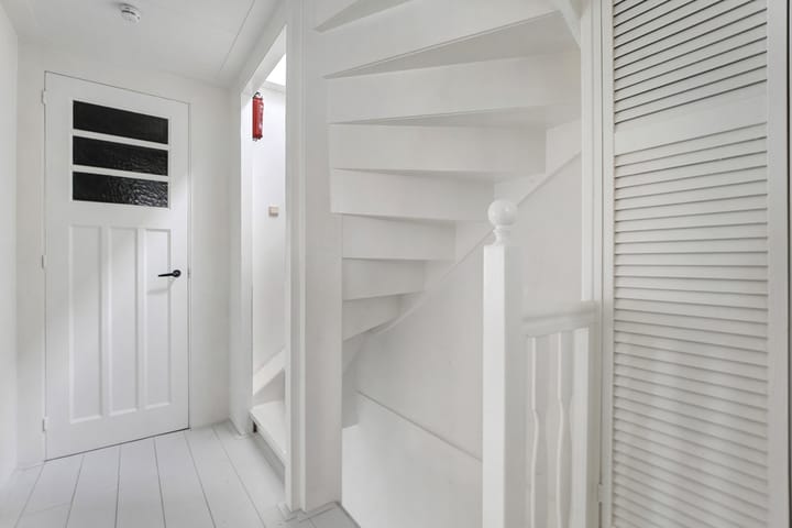 Foto 16 van Prins Hendrikstraat 16