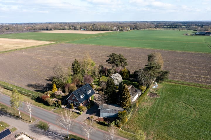 Photo 2 of Rhederweg 15