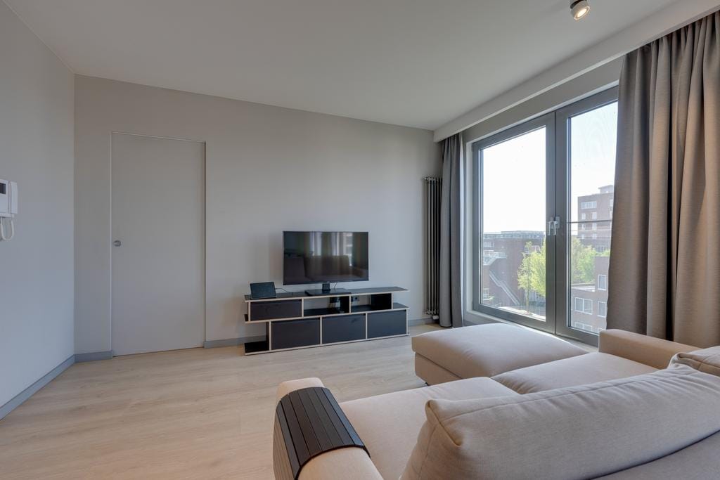 Foto 10 van Bert Haanstrahof 28