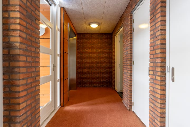 Foto 30 van Floris Versterstraat 42