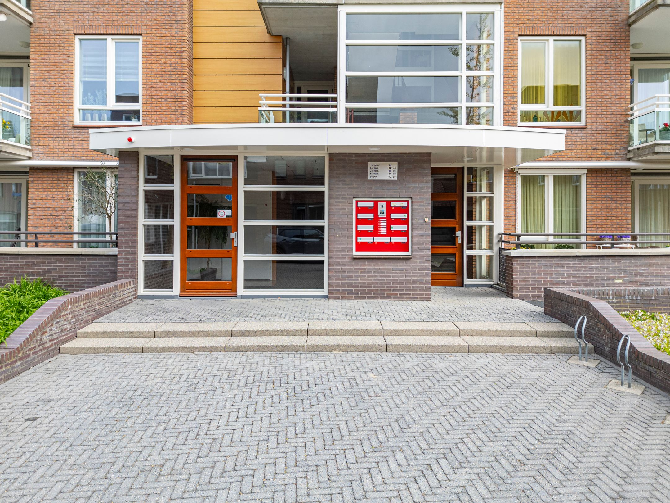 Foto 33 van Floris Versterstraat 42