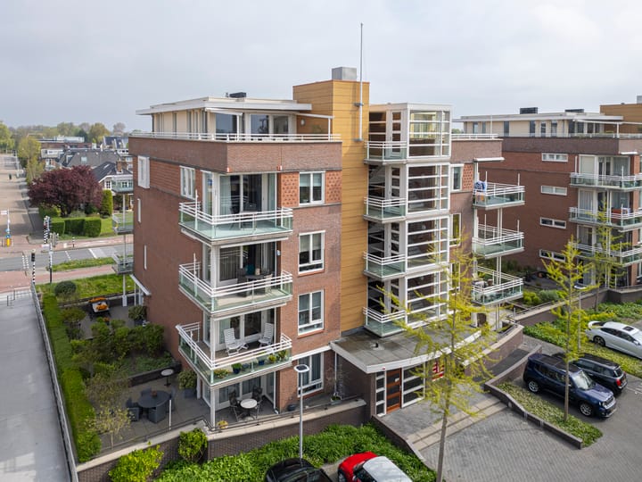 Foto 35 van Floris Versterstraat 42