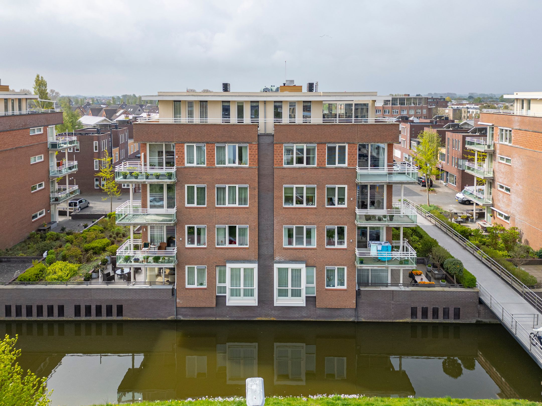 Foto 36 van Floris Versterstraat 42