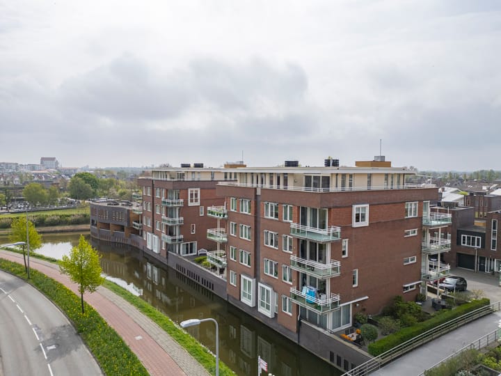 Foto 37 van Floris Versterstraat 42