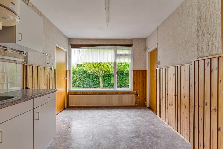 Photo 4 of Dorpsstraat 33