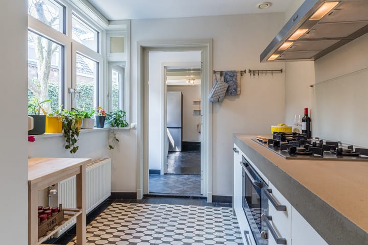 Foto 12 van Molenstraat 2