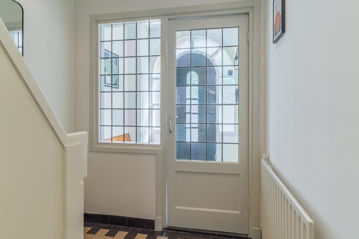 Foto 18 van Molenstraat 2