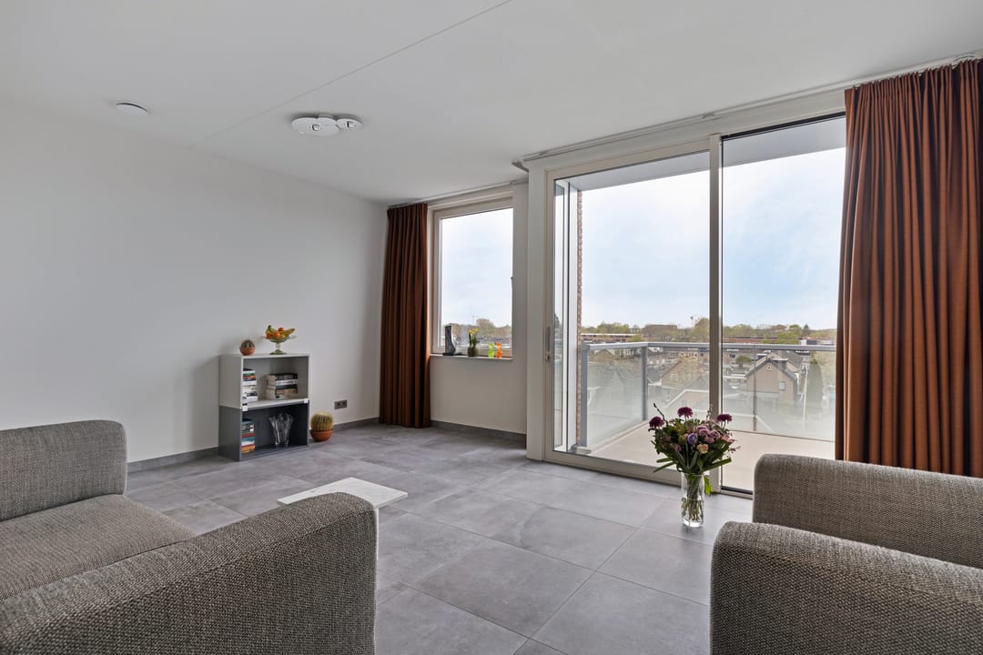 Foto 17 van Middenweg 259-B