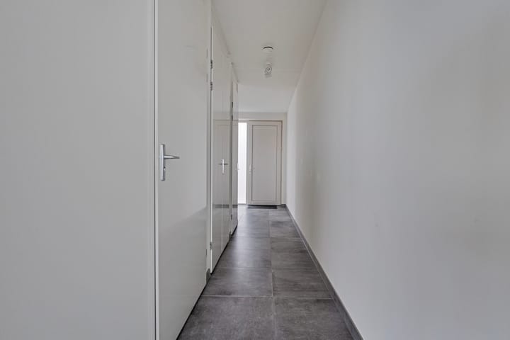 Foto 20 van Middenweg 259-B