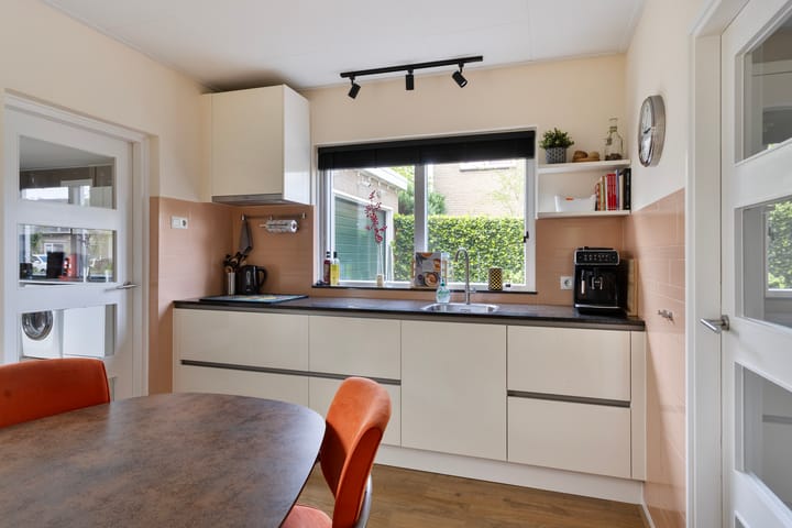 Foto 6 van Veldakkersweg 8