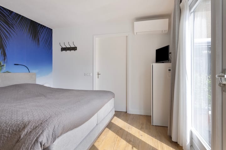 Foto 16 van Veldakkersweg 8