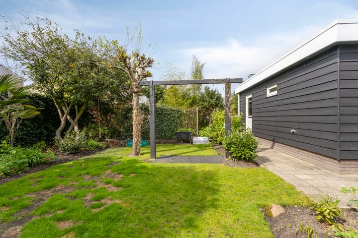 Foto 39 van Veldakkersweg 8