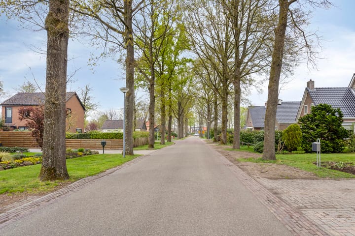 Foto 40 van Veldakkersweg 8