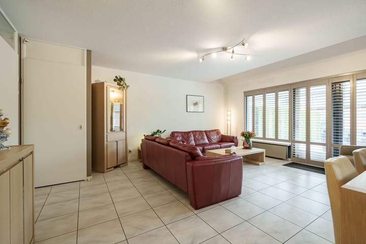 Foto 5 van Meindert Hobbemahage 57