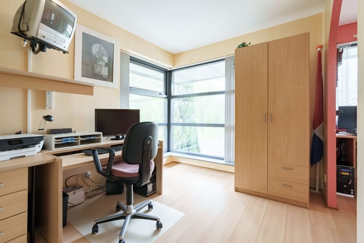 Photo 17 of Meindert Hobbemahage 57