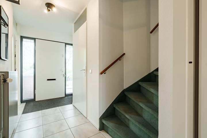 Photo 12 of Meindert Hobbemahage 57