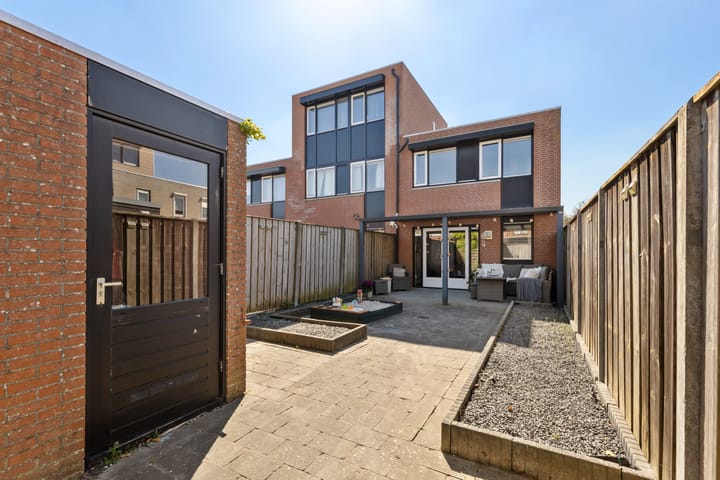 Foto 32 van Klaproosberg 19