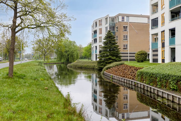 Foto 2 van R.J. Nieuwoldstraat 20