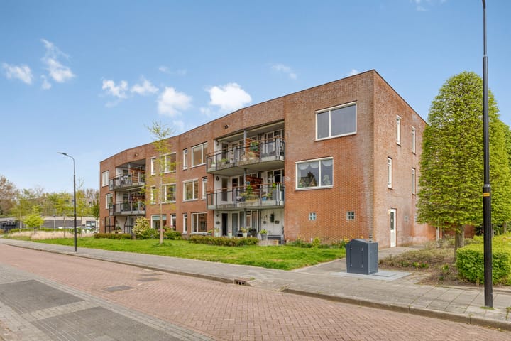 Foto 8 van van Duivenvoordestraat 66