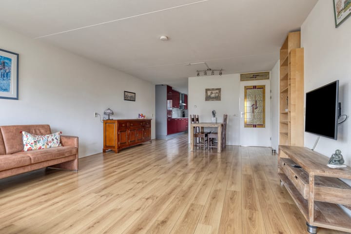 Foto 18 van van Duivenvoordestraat 66