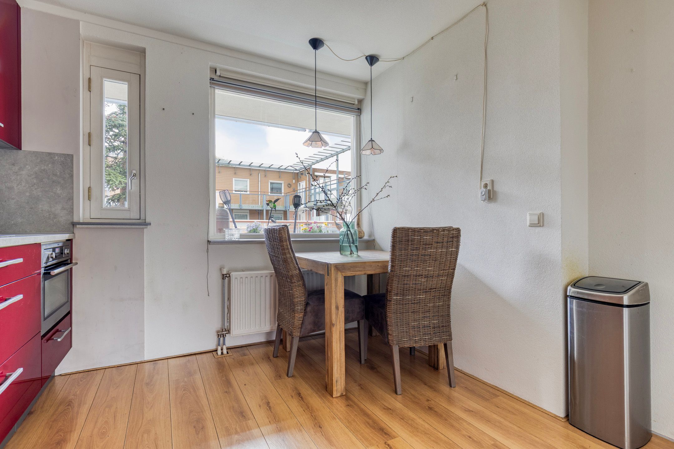 Foto 21 van van Duivenvoordestraat 66