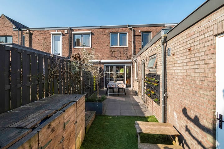 Foto 17 van Rozenstraat 11